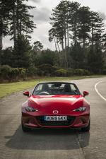 Mazda MX-5 Convertible Sport Tech 2020 года (UK)